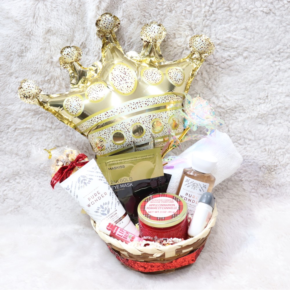 Pure Wonder Royalty