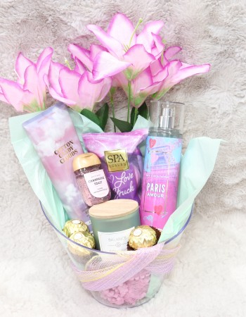 Bath & Body Works Paris Love